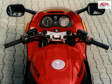 Preview: Superbike Lenkerumbau CBR 1000 F SC21 Baujahr 1987-1988